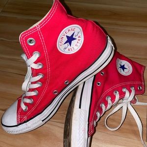 Red Converse! Size 9.